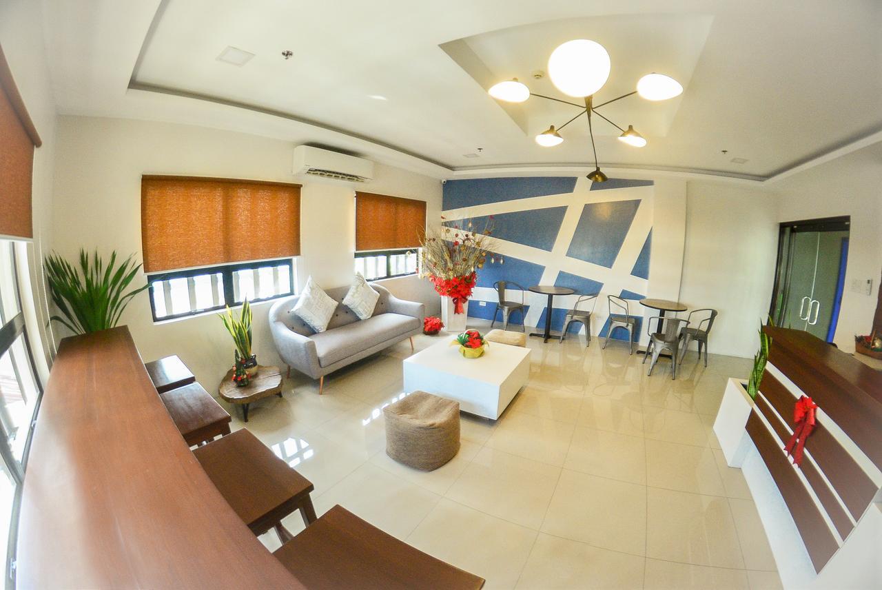 Felix Residences Cebu Buitenkant foto