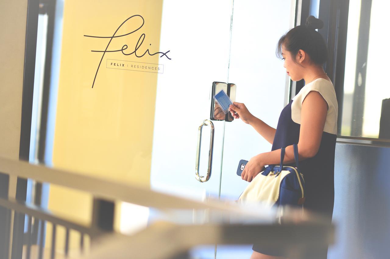 Felix Residences Cebu Buitenkant foto