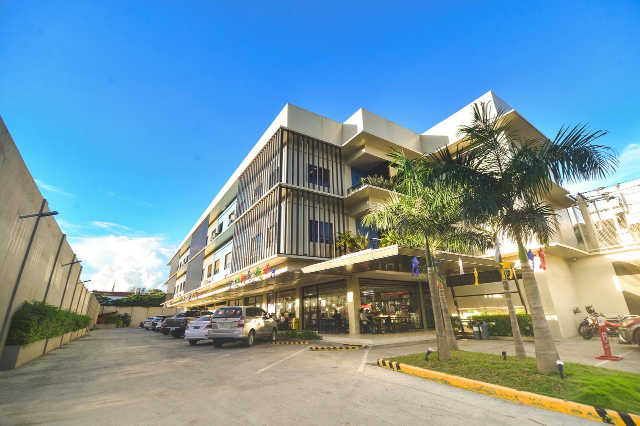 Felix Residences Cebu Buitenkant foto